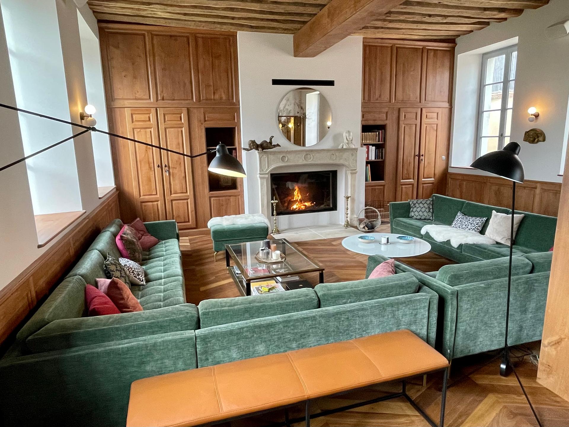Restauration d'un ancien couvent du XVIème siècle - 1 100m²
