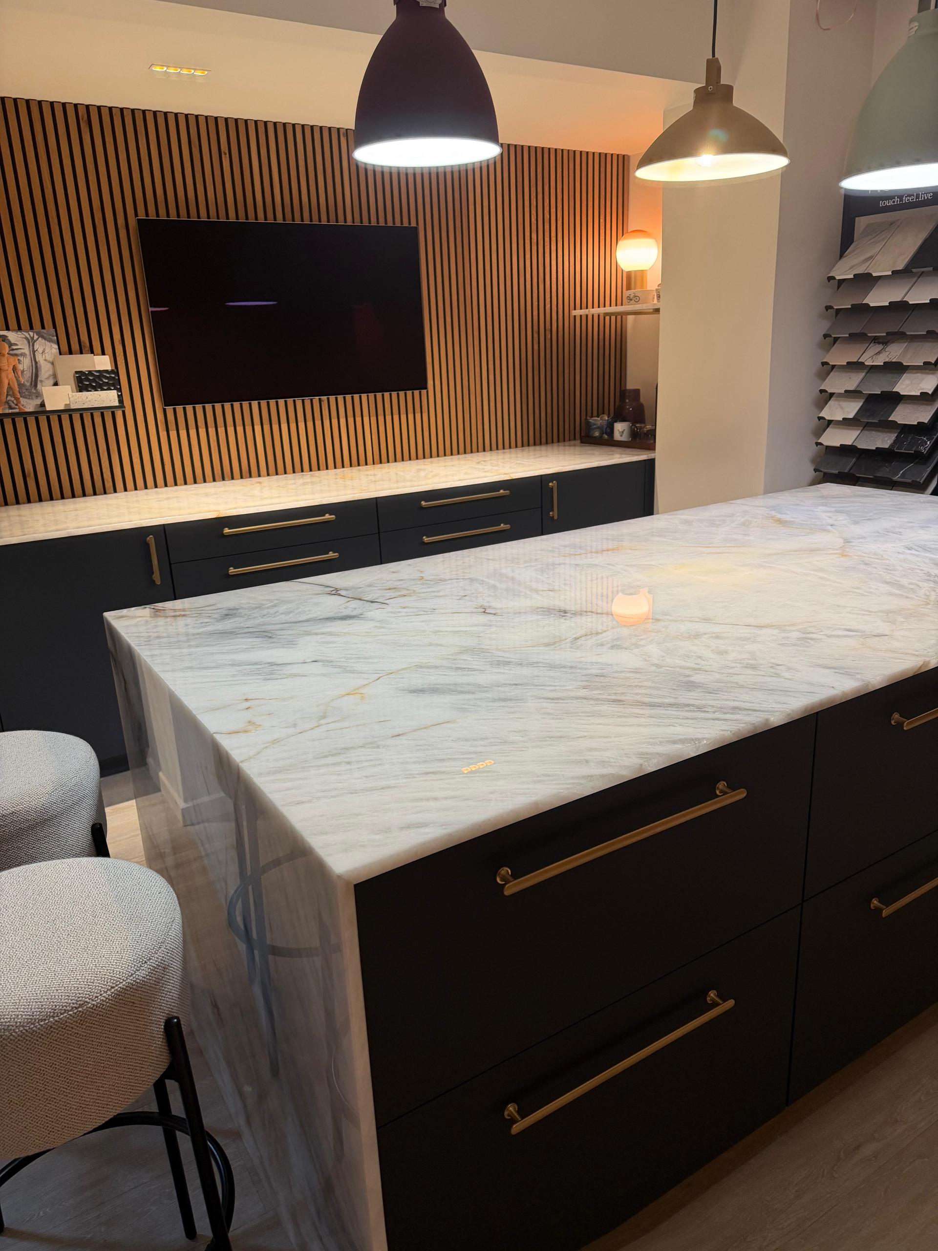 Showroom 4